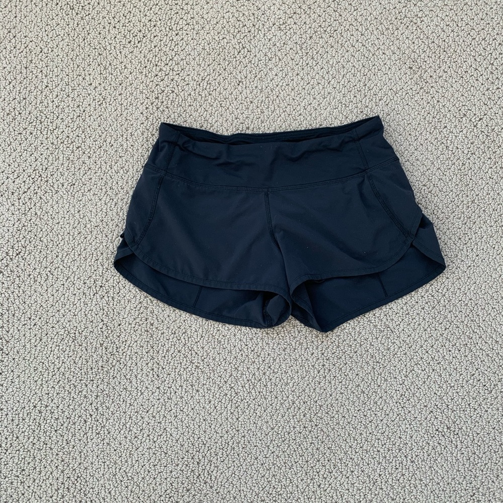 Black Lululemon running shorts